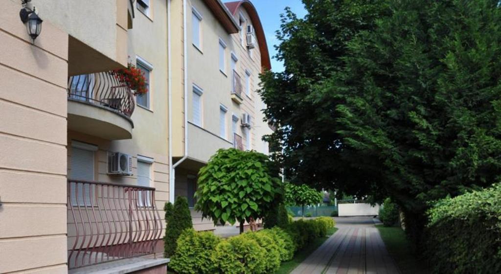 Lux Apartmanok Hajdúszoboszló Quarto foto